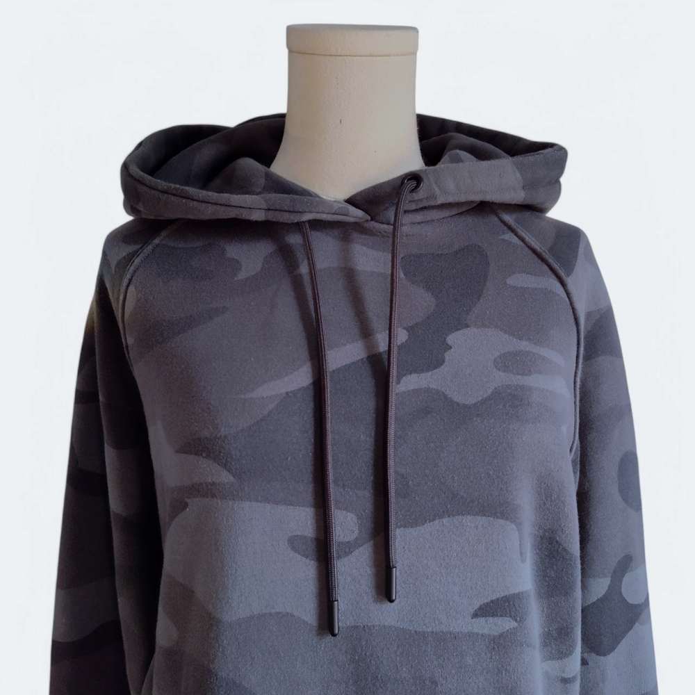 Camo Drawstring Hoodie Size Small CSG - Picture 2 of 9